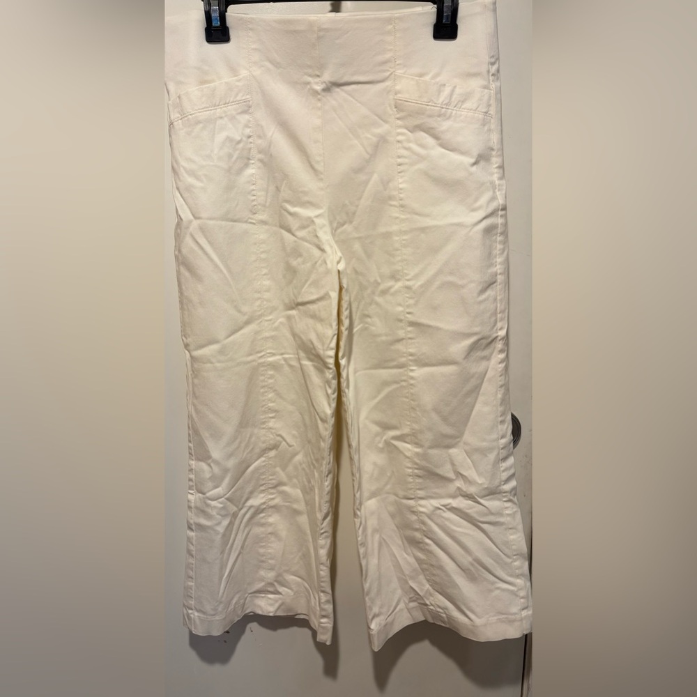 Counterparts Women’s Off-White Chinos
